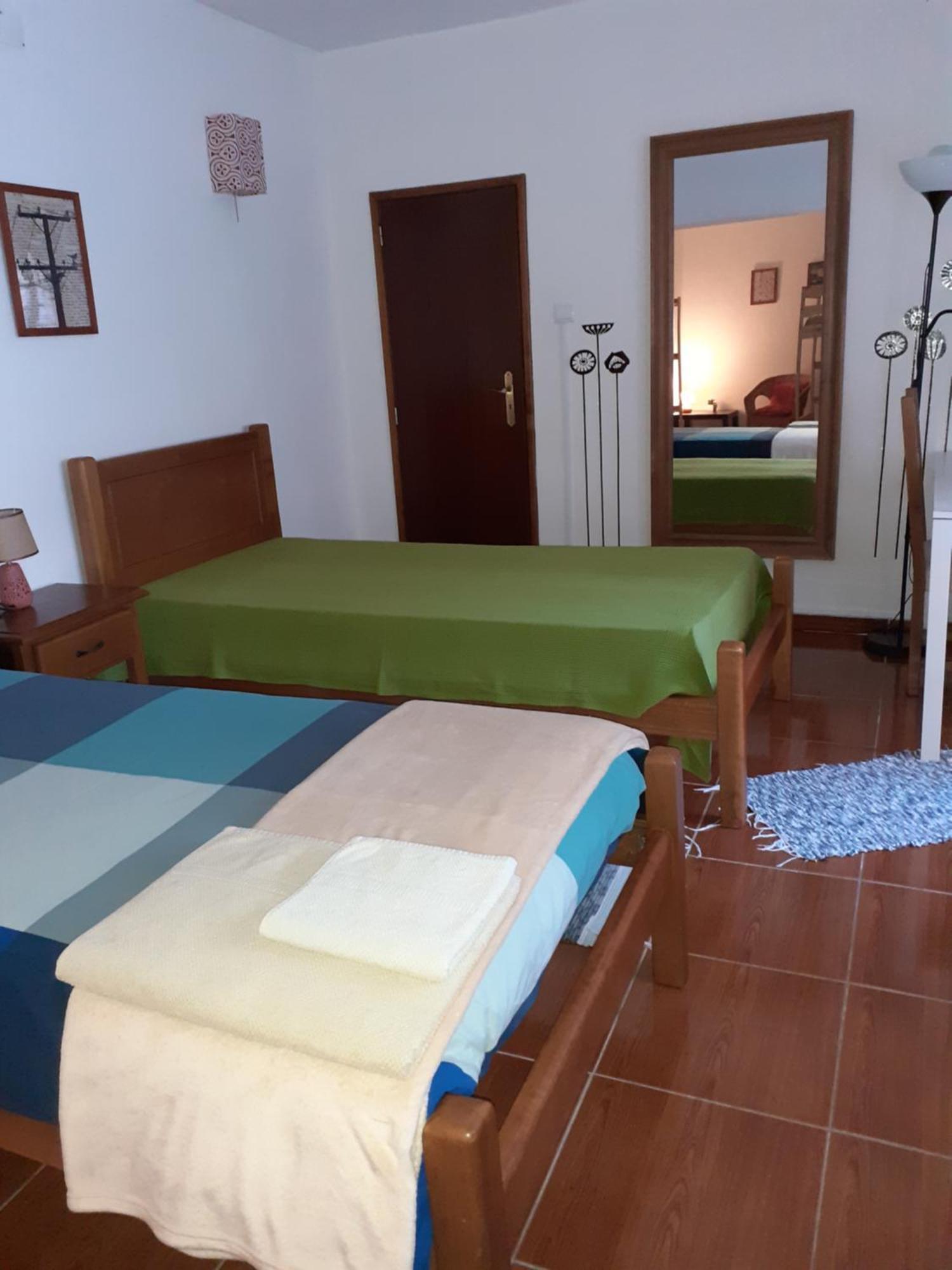 Casa Da Tauria Hotel Atouguia Da Baleia Eksteriør billede