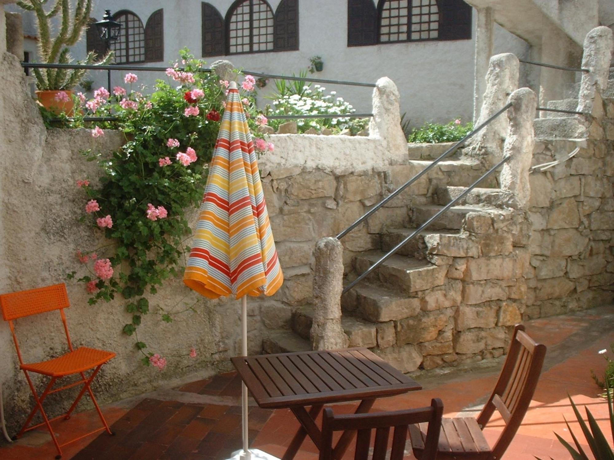 Casa Da Tauria Hotel Atouguia Da Baleia Eksteriør billede